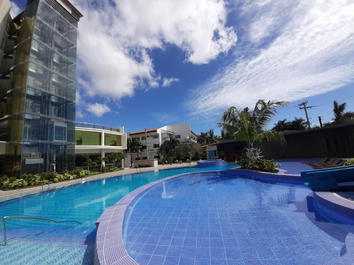 Winrich Hotel Isla de Mactán Exterior foto